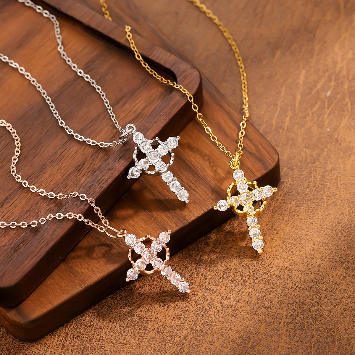 💎✝️ Crown Cross Necklace – Wear Your Faith with Grace & Confidence 👑