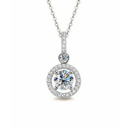 💖 Forever Love Necklace – Timeless Crystal Pendant | A Symbol of Love & Cherished Memories ✨